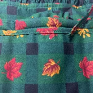 Green Plaid Longaberger purse insert with Red and Yellow Leaf Pattern
